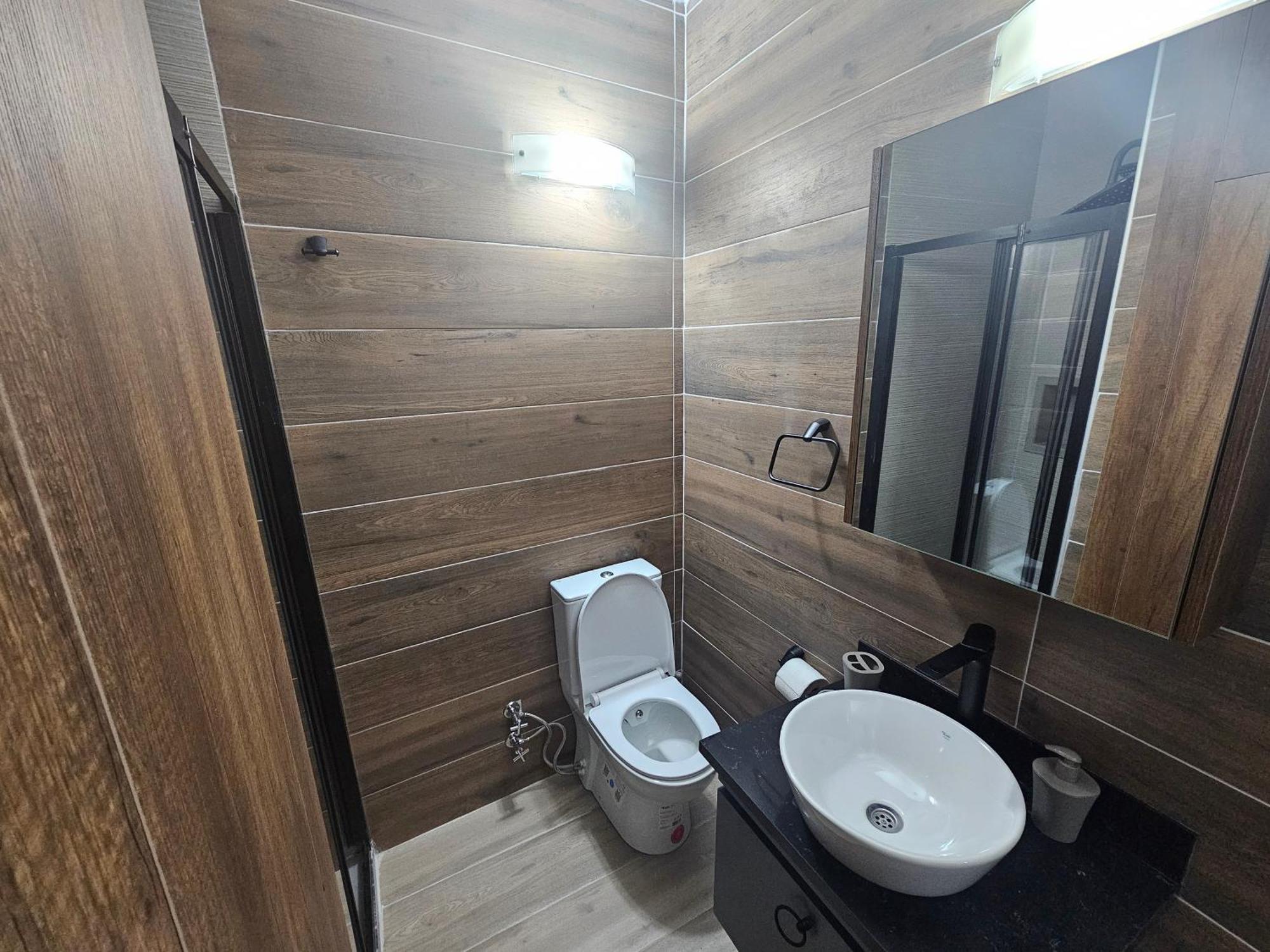 Cyprus Harbour Suites Girne Buitenkant foto