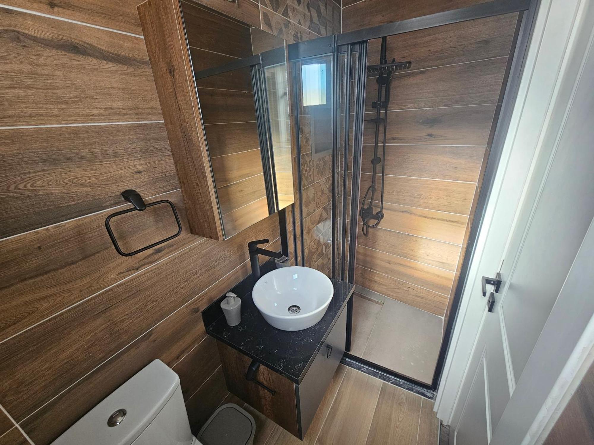 Cyprus Harbour Suites Girne Buitenkant foto